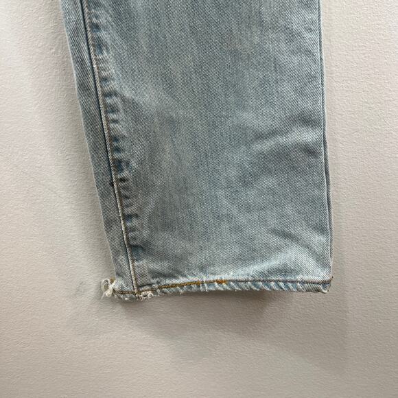 Urban Renewal Levi's Vintage Recycled Denim Jeans Blue Cotton Distressed XS NEW - Picture 3 of 13
